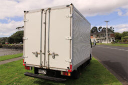 Isuzu Elf full