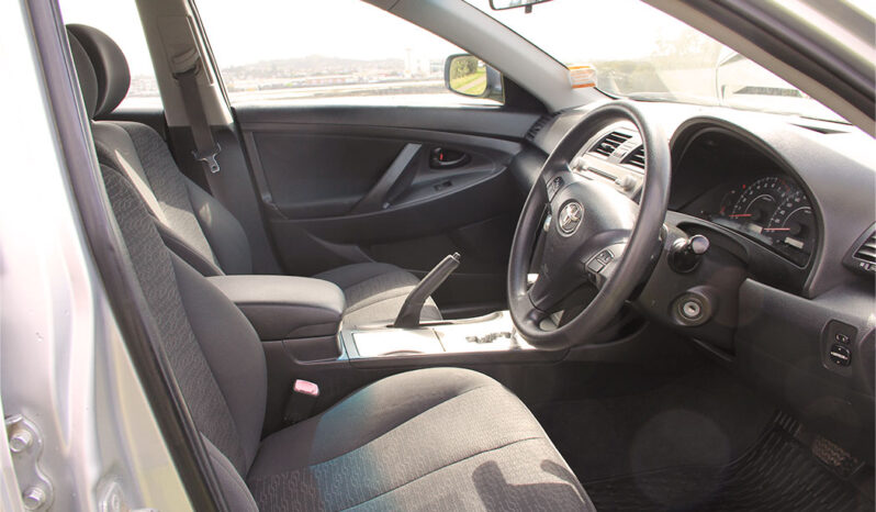 Toyota Camry full