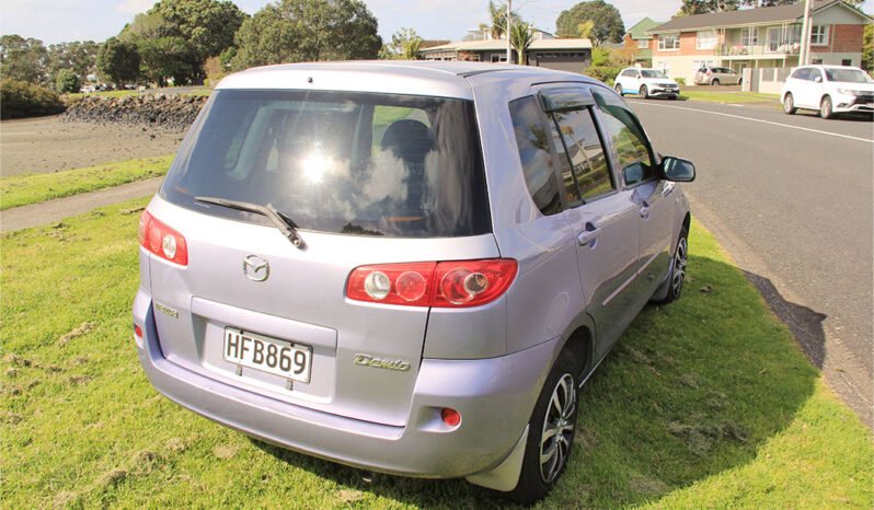 Mazda Demio full