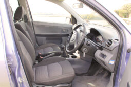 Mazda Demio full