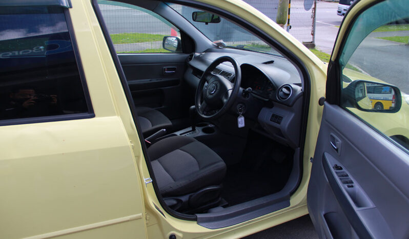 2006 Mazda Demio full