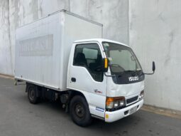 2003 Isuzu NKR – Box Truck full
