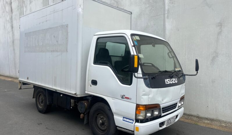 2003 Isuzu NKR – Box Truck full