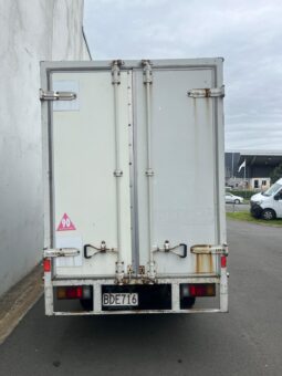 2003 Isuzu NKR – Box Truck full