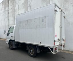 2003 Isuzu NKR – Box Truck full