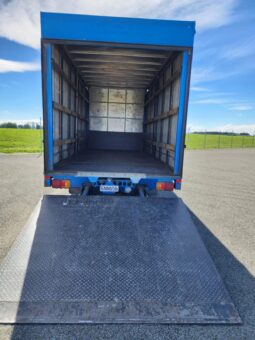 2005 Hino Class 2 Truck full