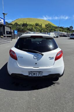 2011 Toyota Prius full