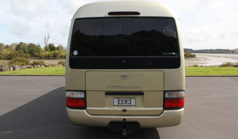 2004 Toyota Coaster full
