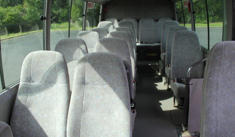 2004 Toyota Coaster full