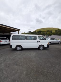 2007 Nissan Caravan Minivan full