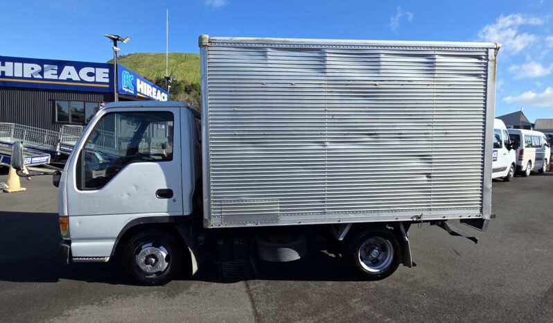 Isuzu ELF full