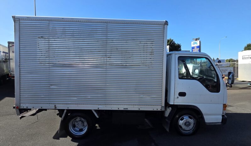 Isuzu ELF full