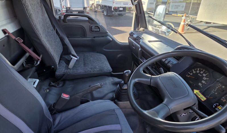 Isuzu ELF full
